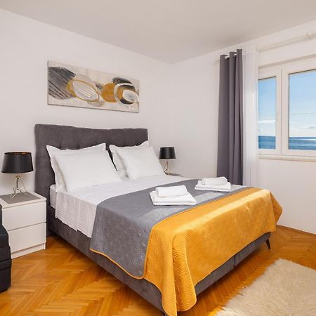 Seaside Apartment Blue Дуги Рат Екстериор снимка