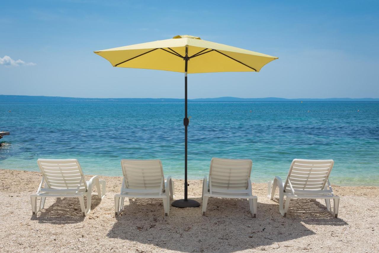 Seaside Apartment Blue Дуги Рат Екстериор снимка
