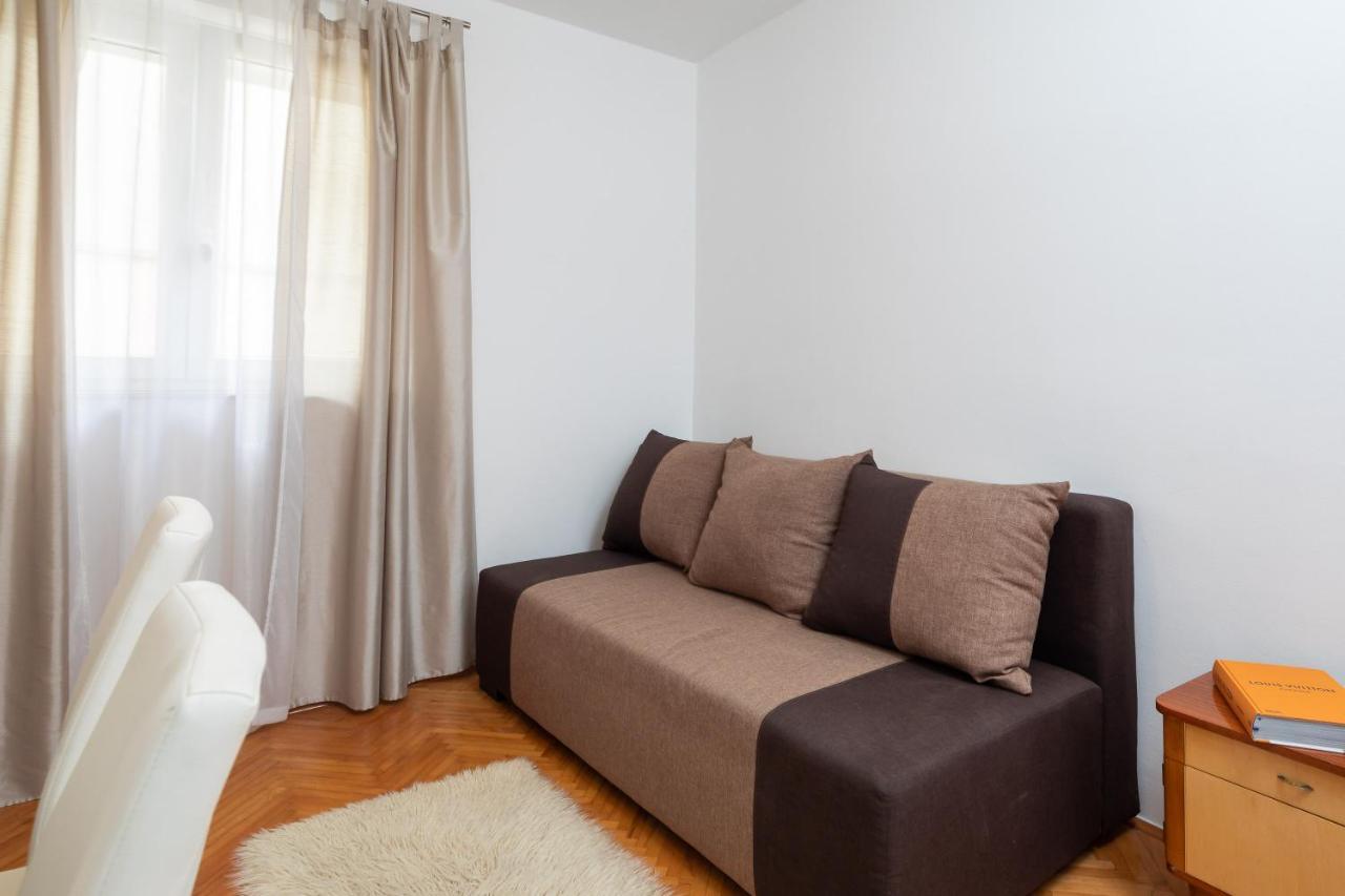 Seaside Apartment Blue Дуги Рат Екстериор снимка
