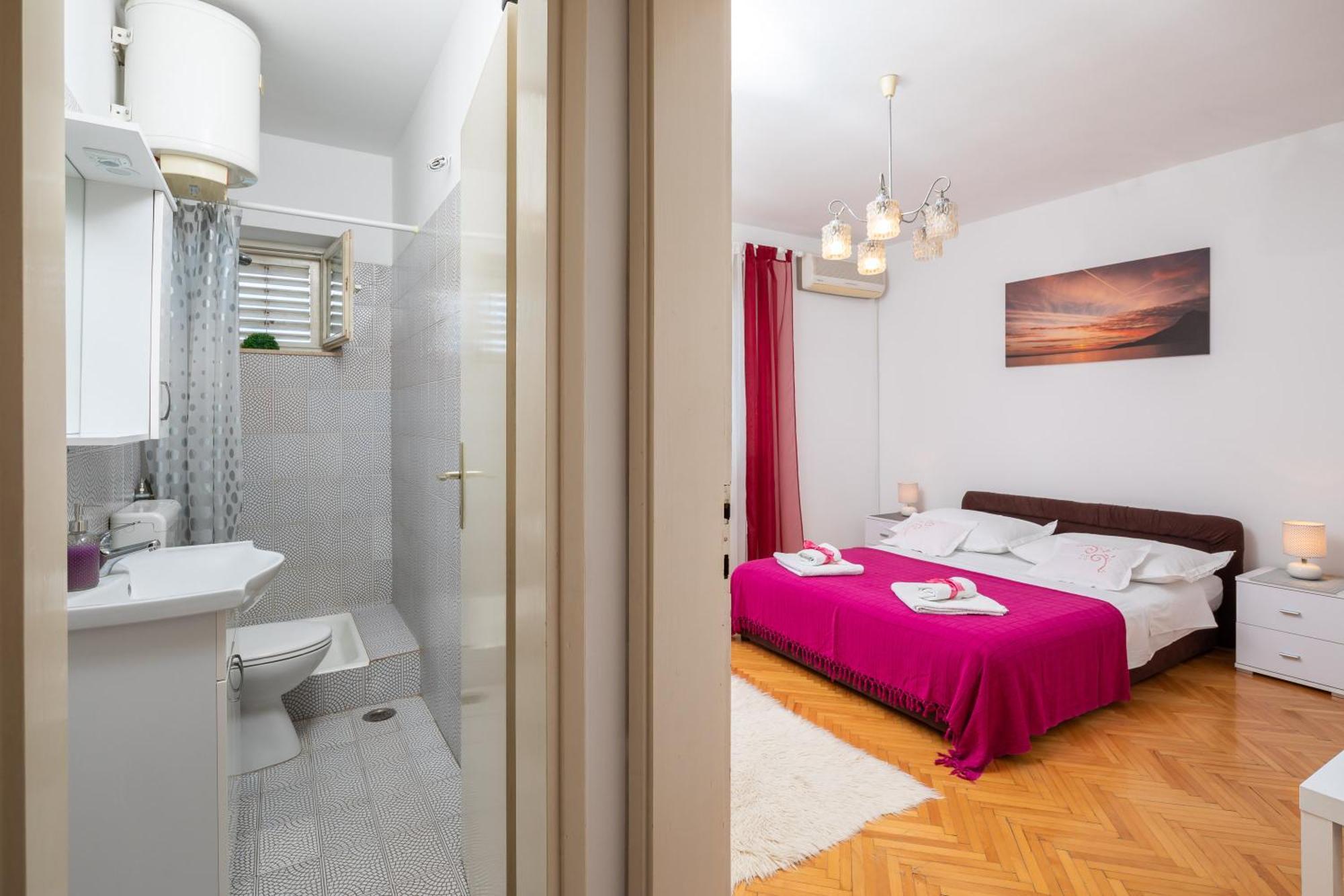 Seaside Apartment Blue Дуги Рат Екстериор снимка