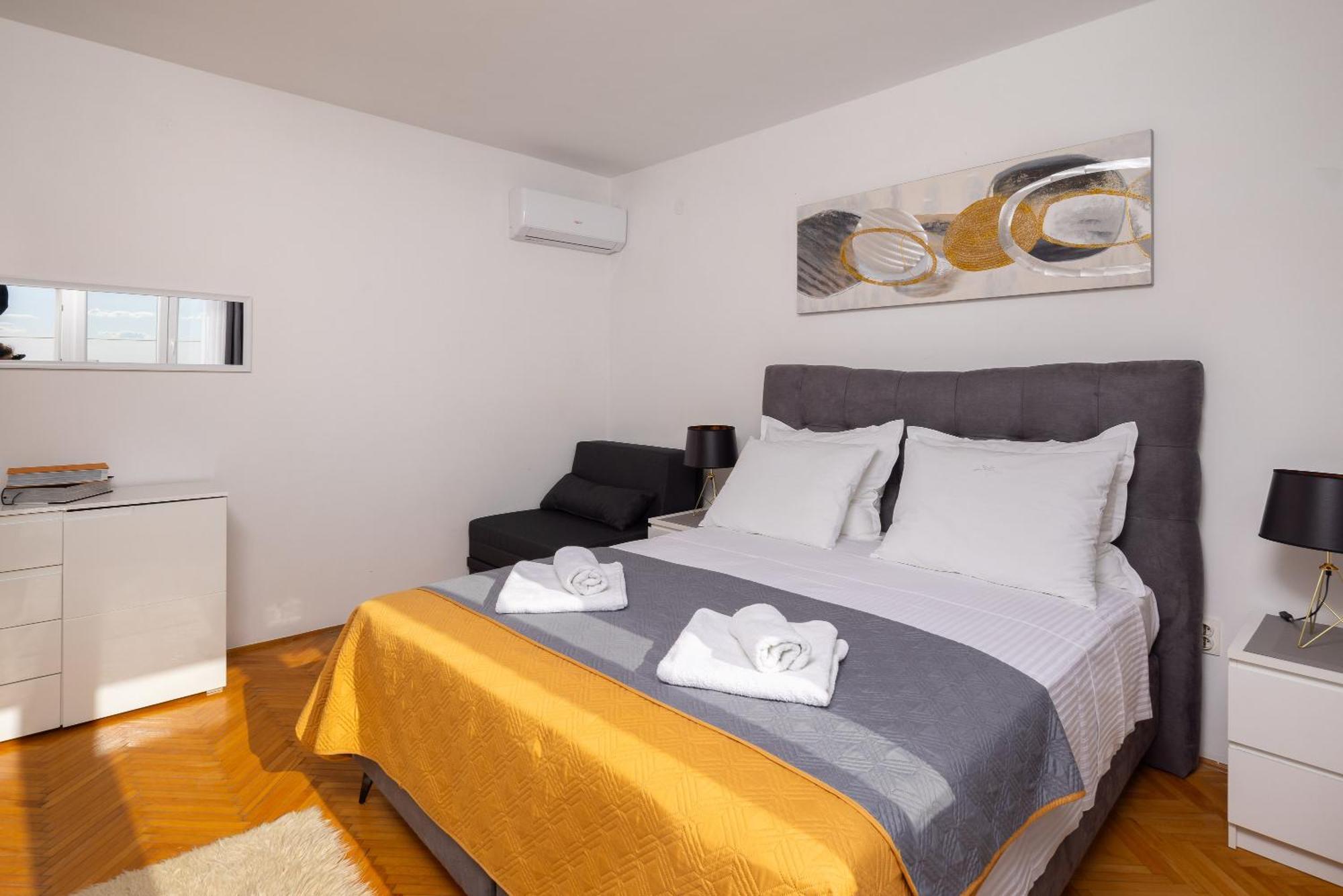 Seaside Apartment Blue Дуги Рат Екстериор снимка