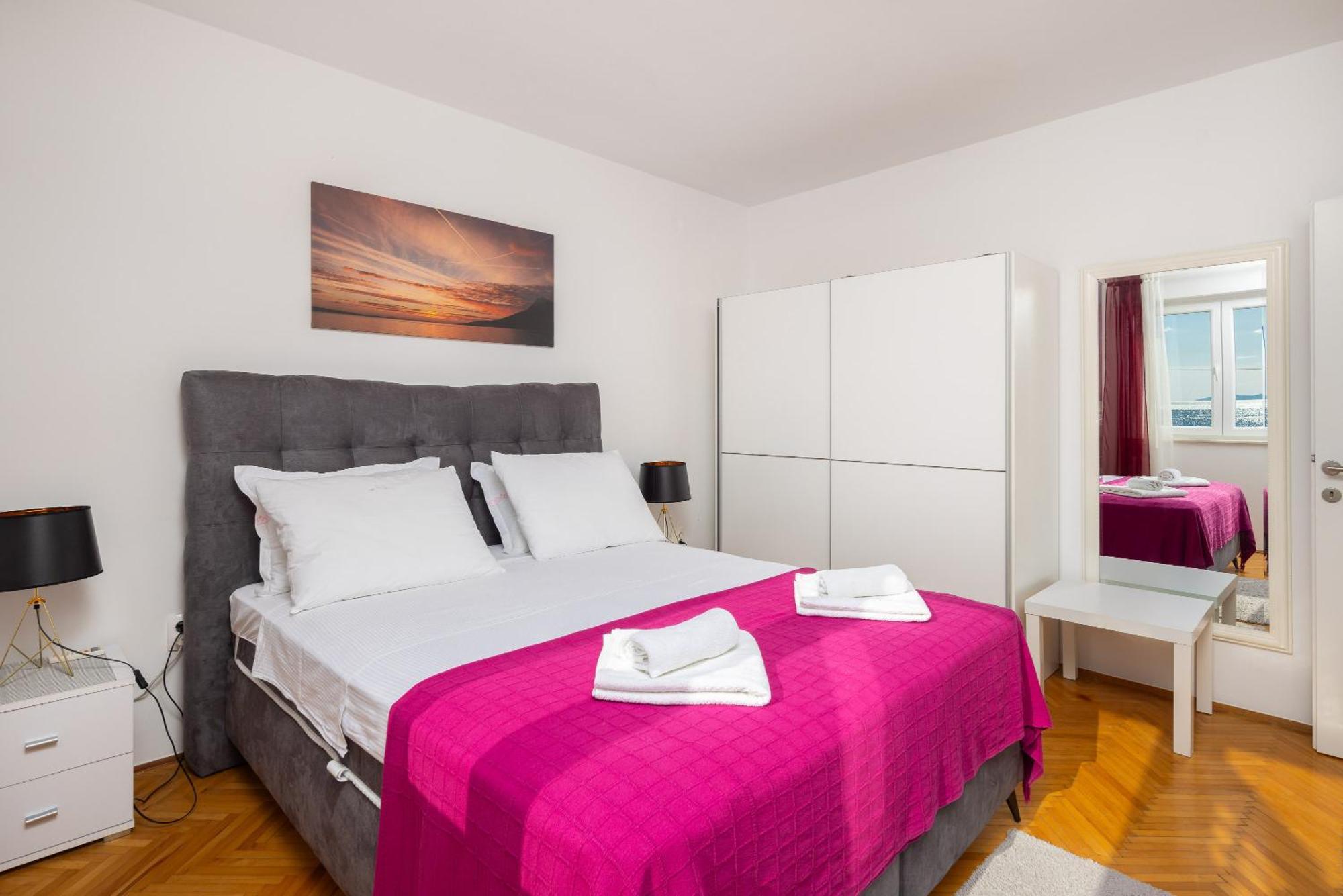 Seaside Apartment Blue Дуги Рат Екстериор снимка